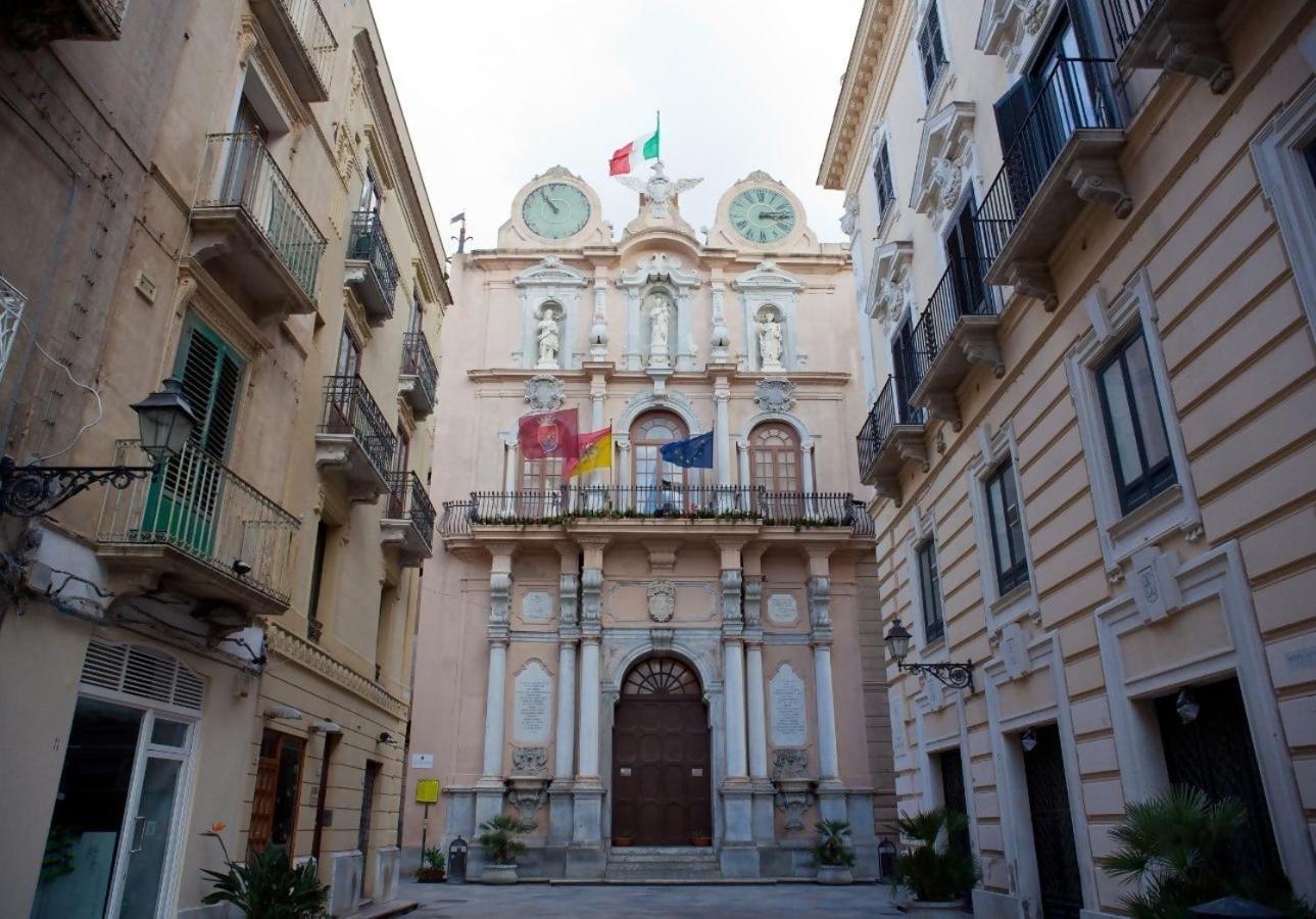 Casinadellepalme Appartamento In Centro Zona Porto Trapani Eksteriør bilde